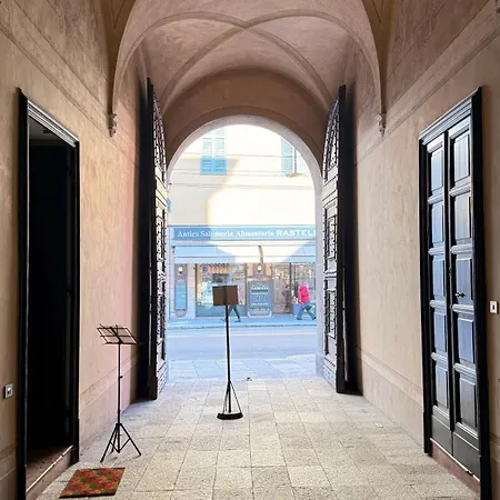 Residenza Palazzo Gherardi - Manu Maison Апартаменты *